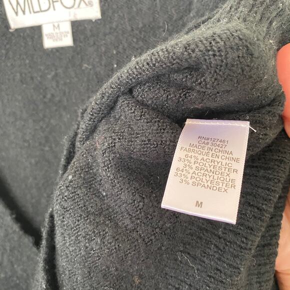 Wildfox black V-neck oversized tie sleeve sweater - Picture 12 of 12